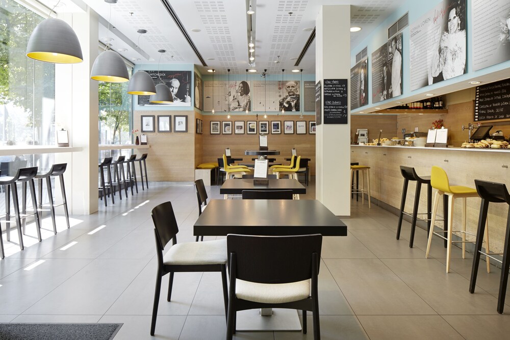 Cafe