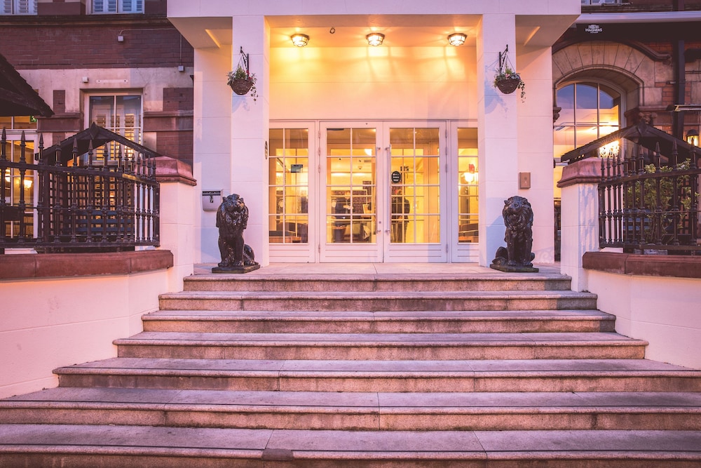 Hotel Front