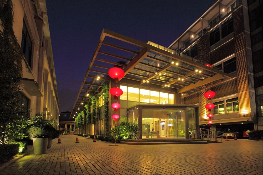 Hotel Front - Evening/Night