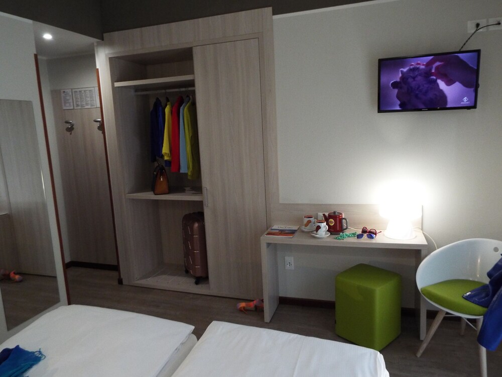 Guestroom