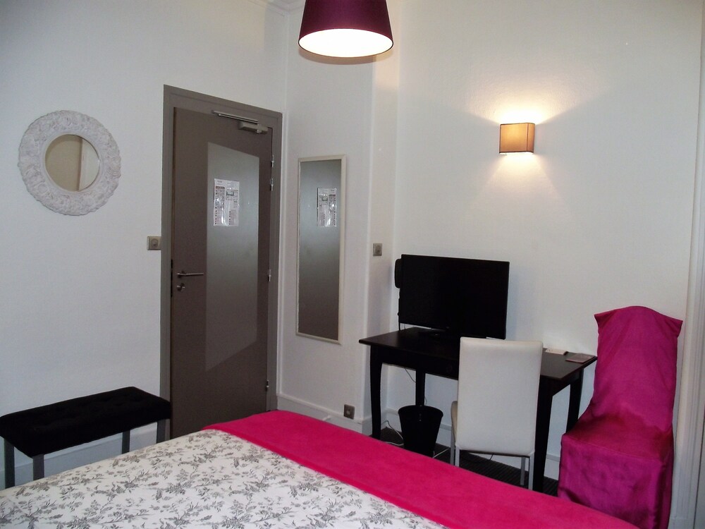 Guestroom