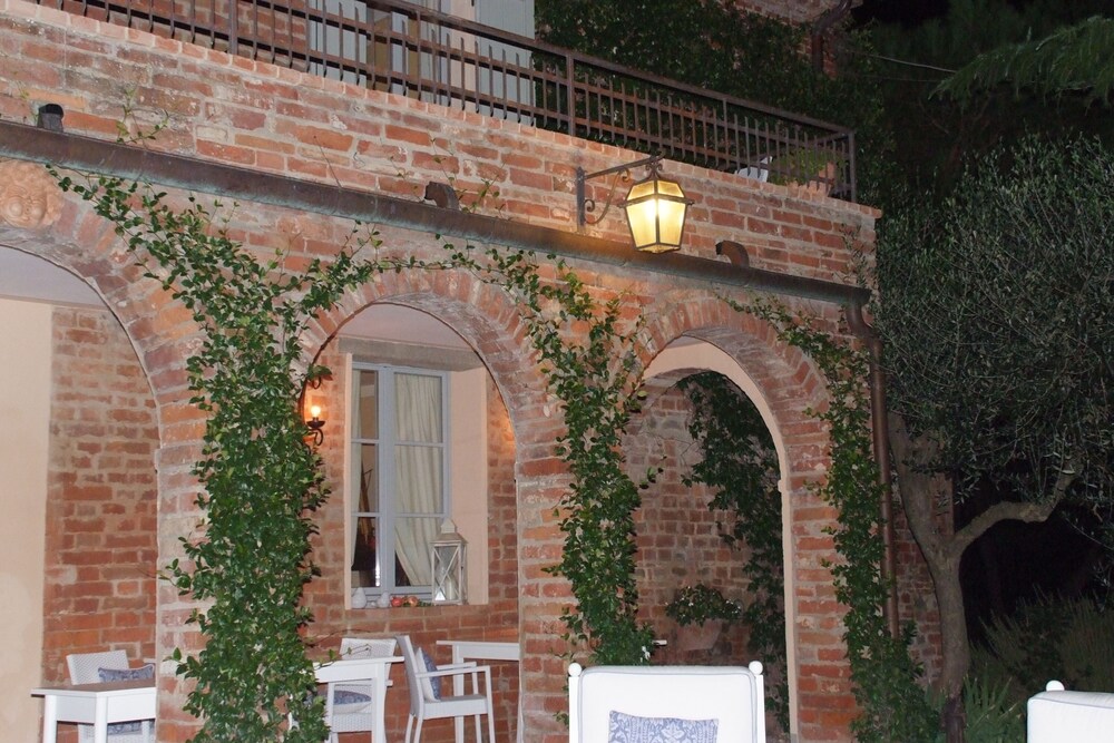 Hotel Front - Evening/Night