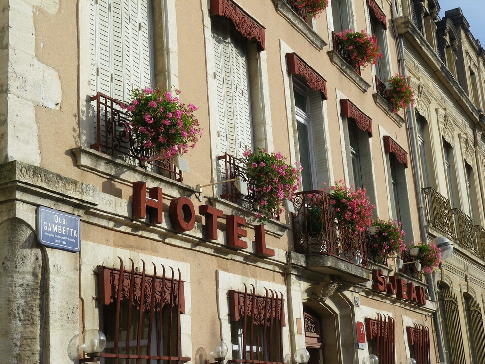 Hotel Front