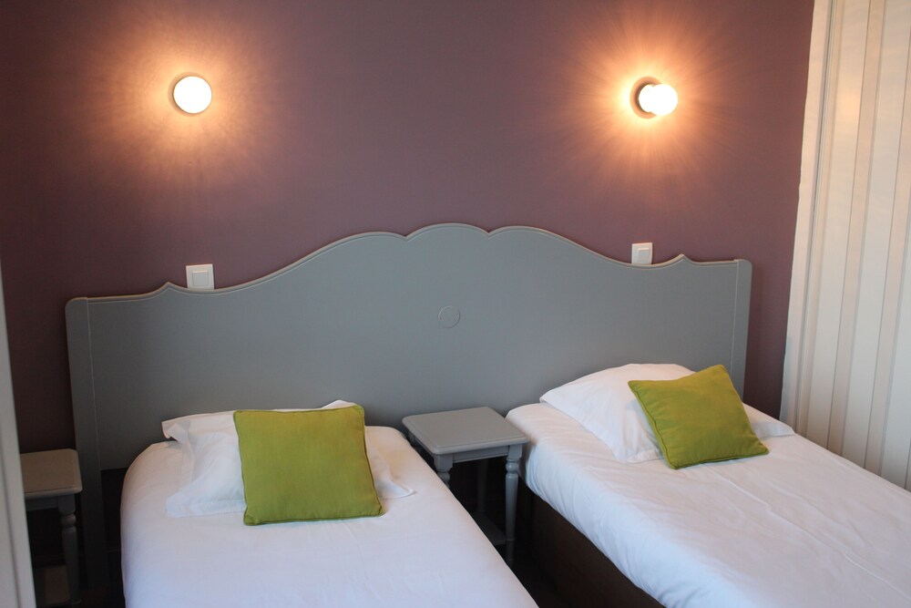 Guestroom
