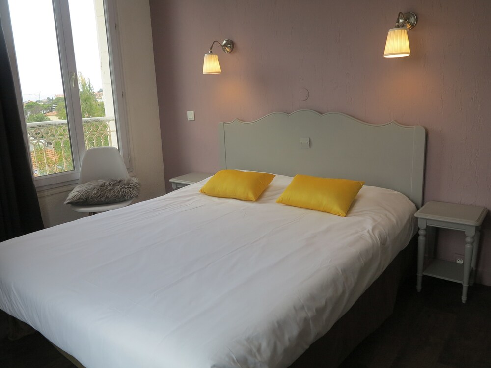 Guestroom