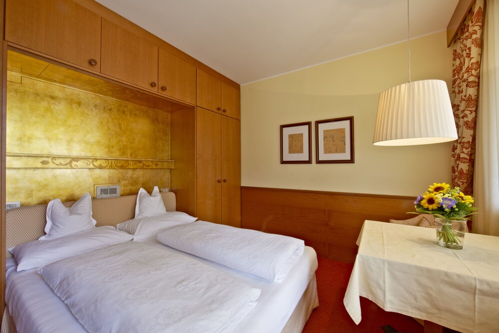 Double Room, Balcony, Annex Building (Morgenduft) - Featured Image