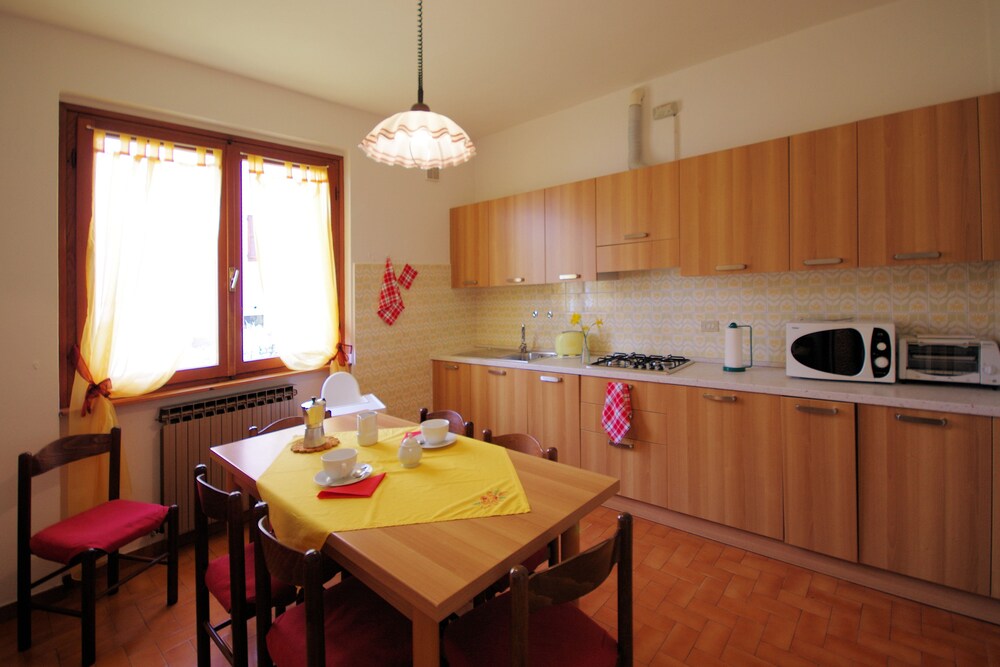 Apartment, 3 Bedrooms, Balcony, Lake View - In-Room Kitchen