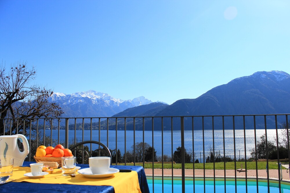 Panoramic Studio, 1 Bedroom, Terrace, Lake View - Balcony