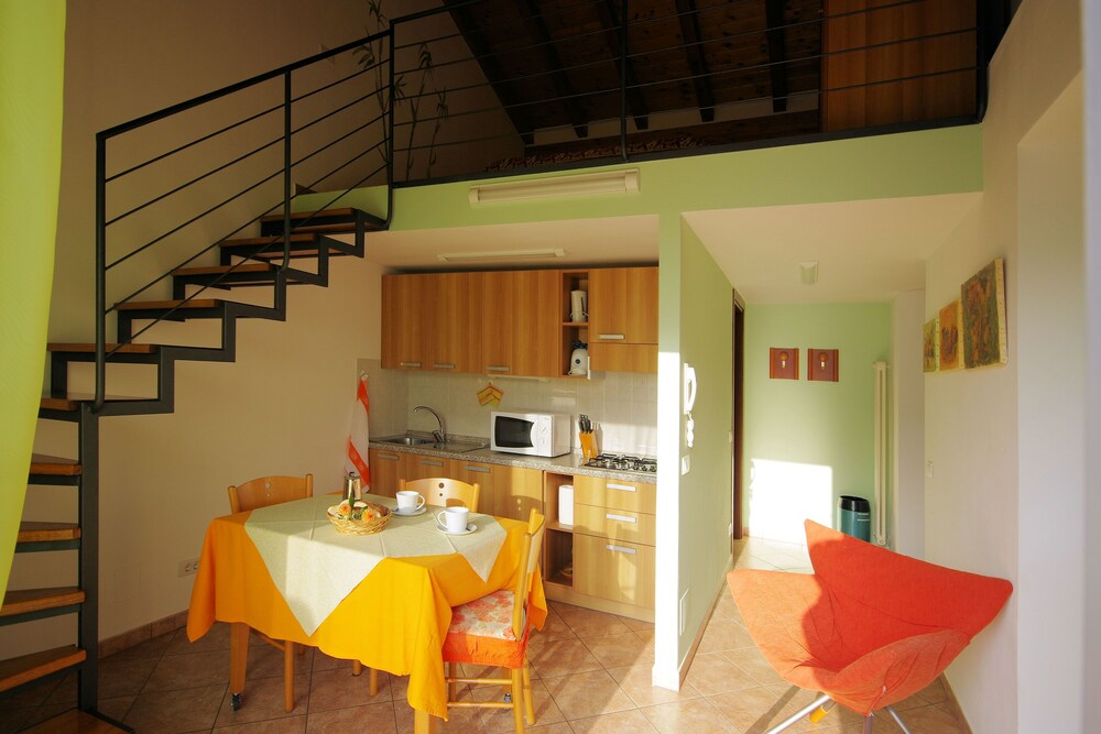 Panoramic Studio, 1 Bedroom, Terrace, Lake View - In-Room Kitchenette