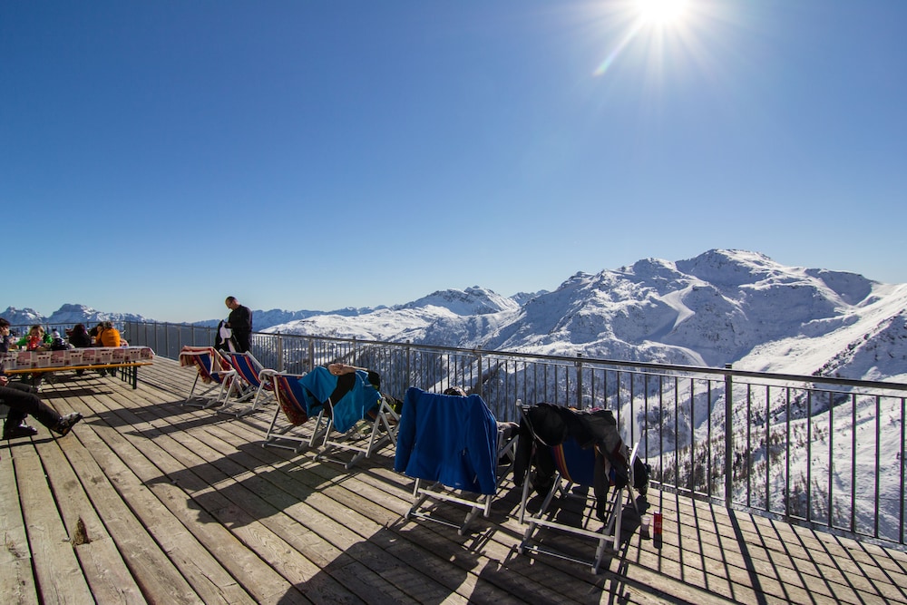 Snowboard