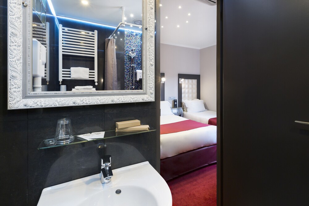 Guestroom