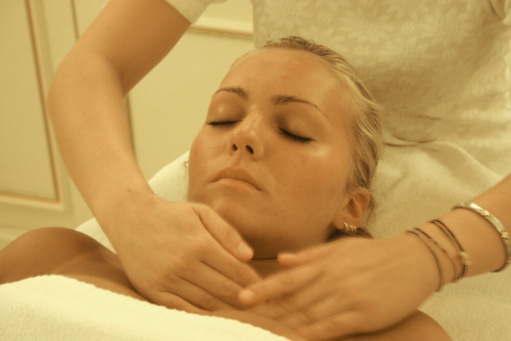 Facial