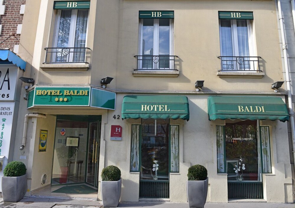 Hotel Front