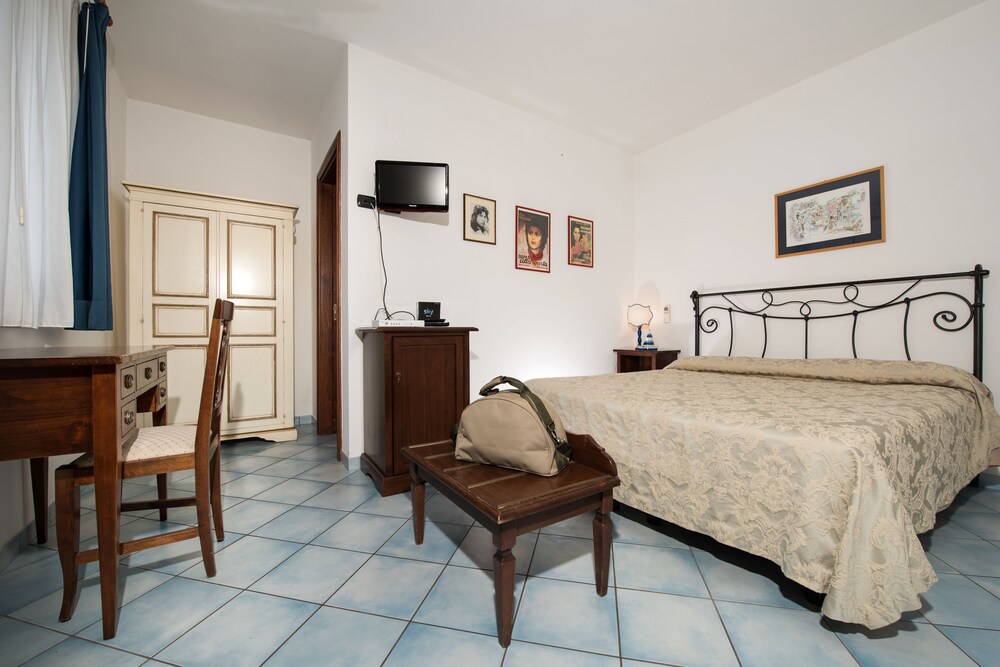 Guestroom
