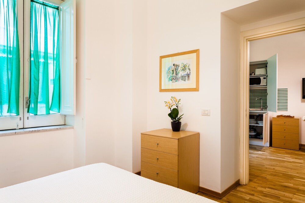 Traditional Apartment, 1 Bedroom - Featured Image