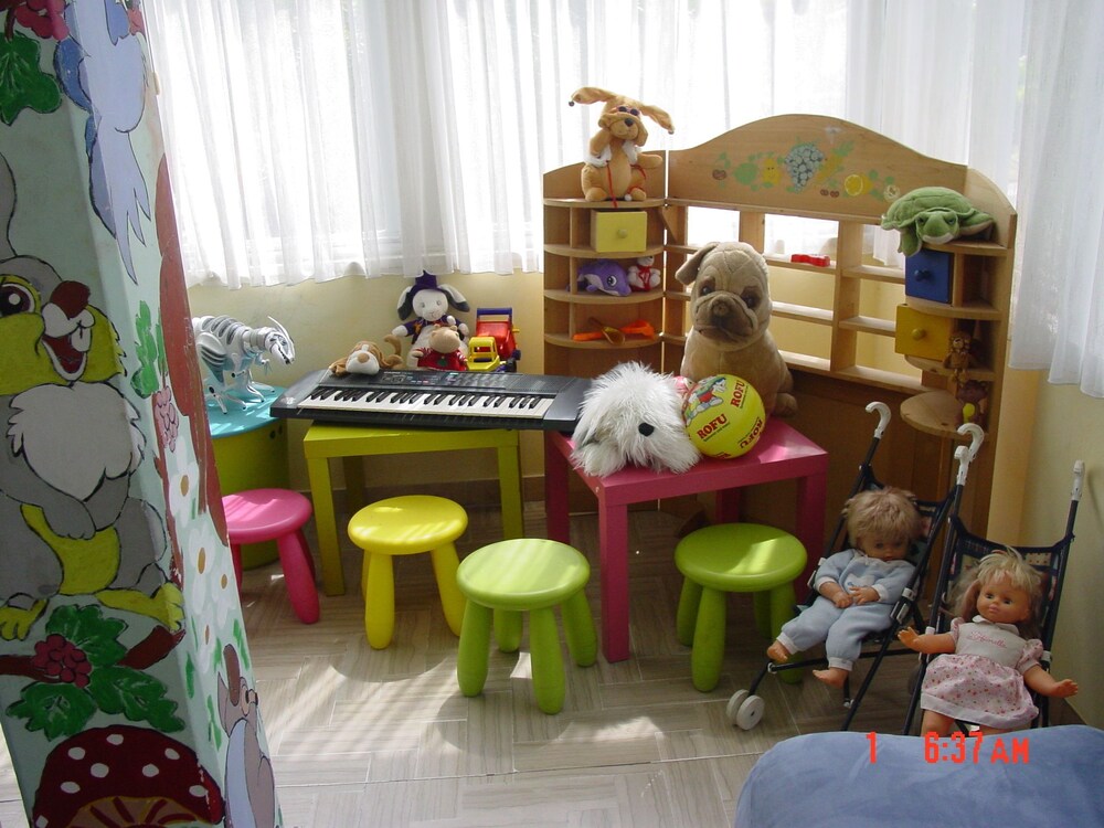 Childrens Area