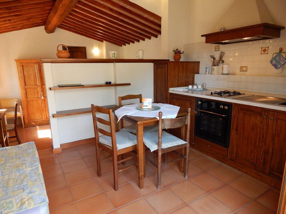 Studio, Annex Building - In-Room Kitchen