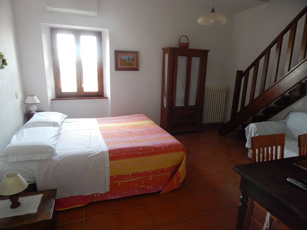 Apartment (4 people) - Guestroom