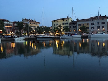 Alla Città di Trieste