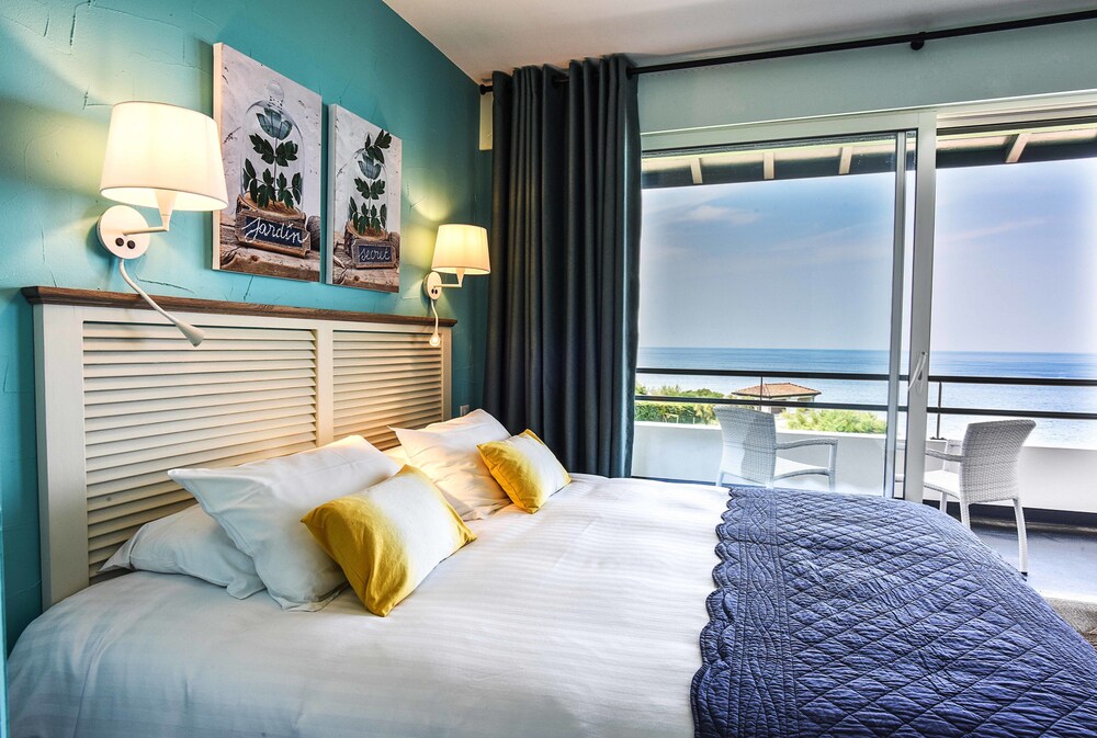 Prestige Apartement for 6 people - Guestroom View