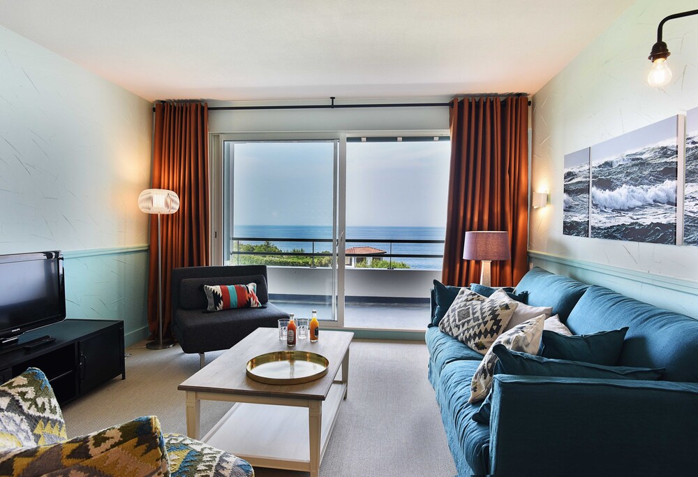 Prestige Apartement for 6 people - Living Room