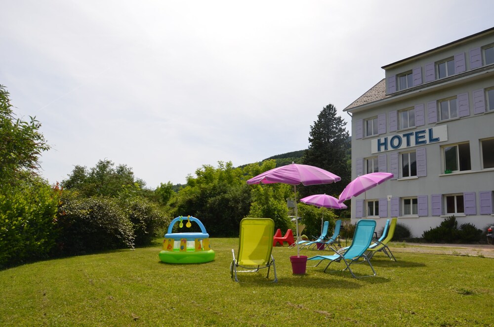Childrens Play Area - Outdoor