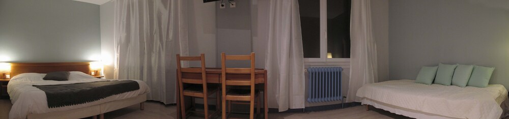 Guestroom