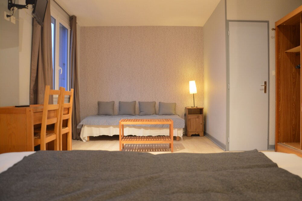 Guestroom