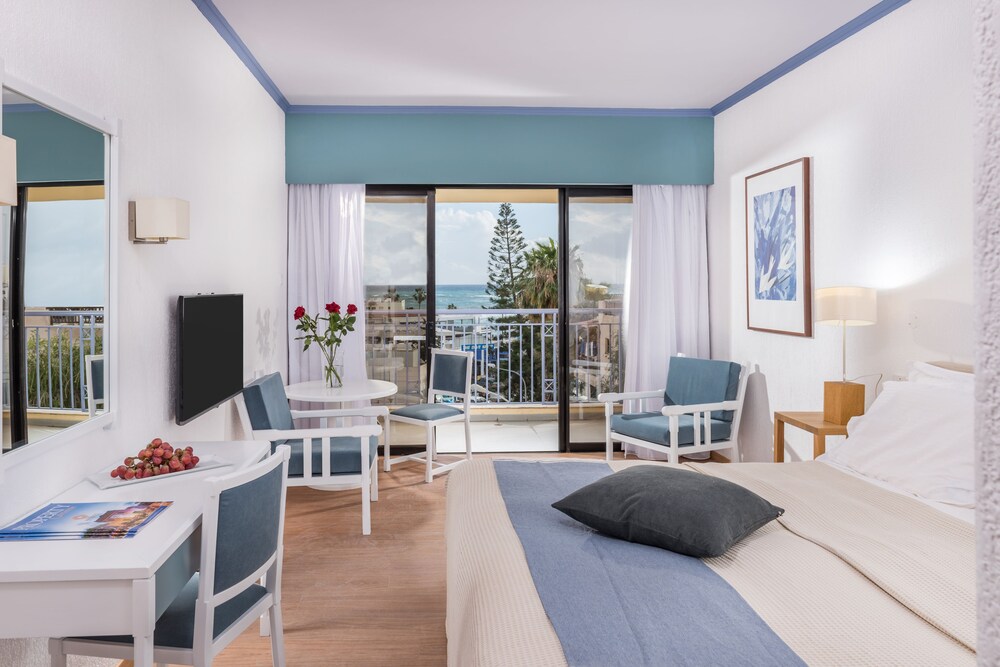 Superior Studio - Guestroom