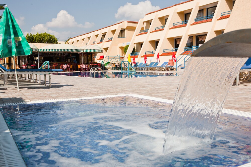 Childrens Pool