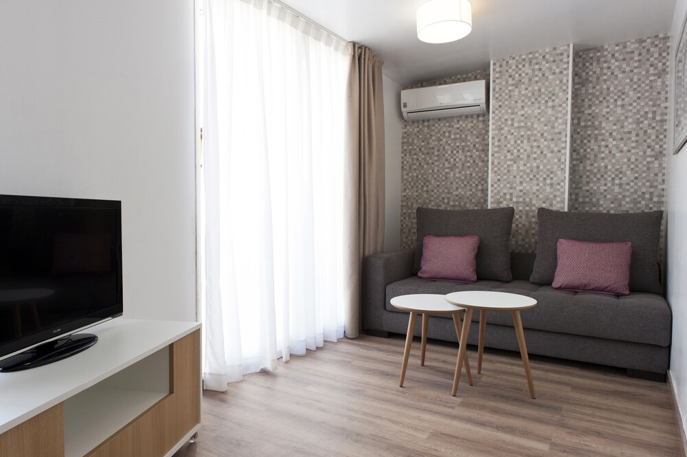 Superior Apartment, 1 Bedroom - Guestroom
