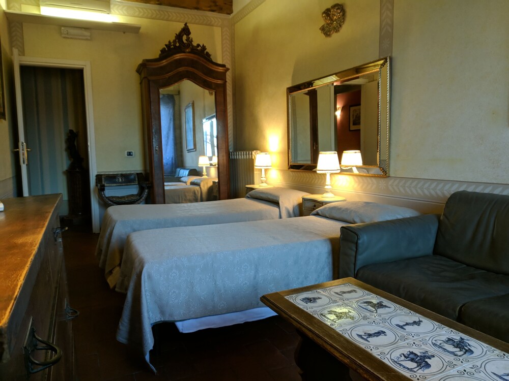 Guestroom