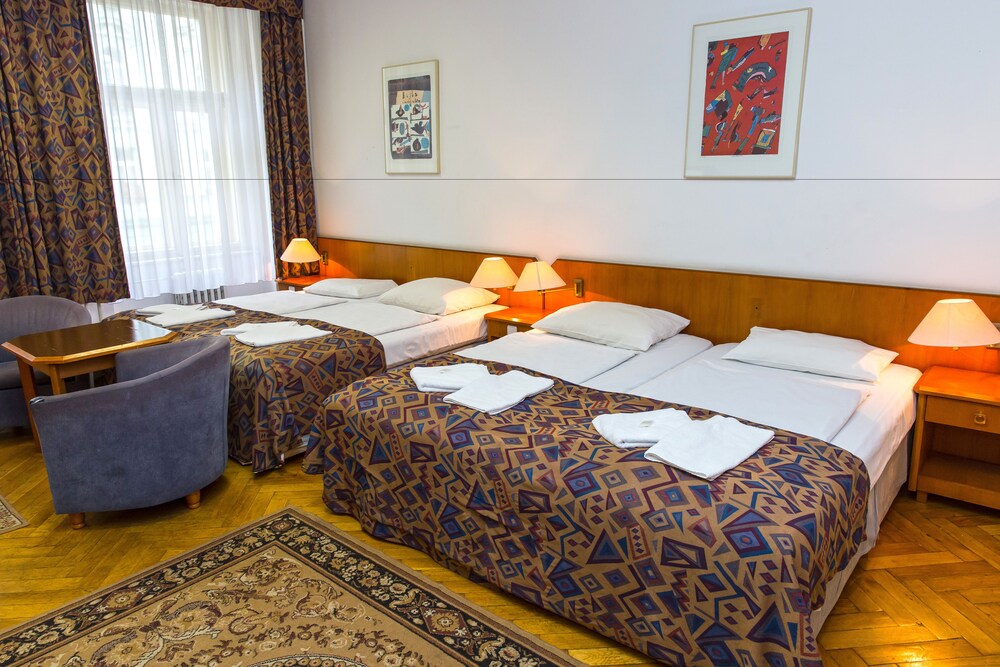 Guestroom
