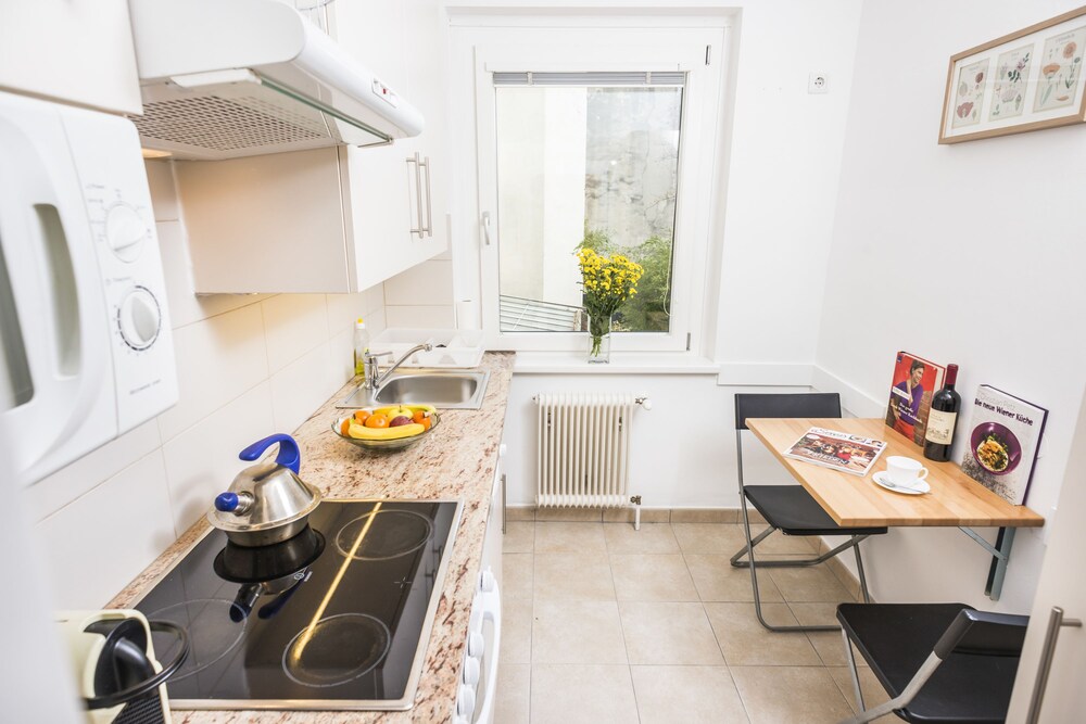 Apartment, 2 Bedrooms (5 people - Ferchergasse 21/7) - Guestroom