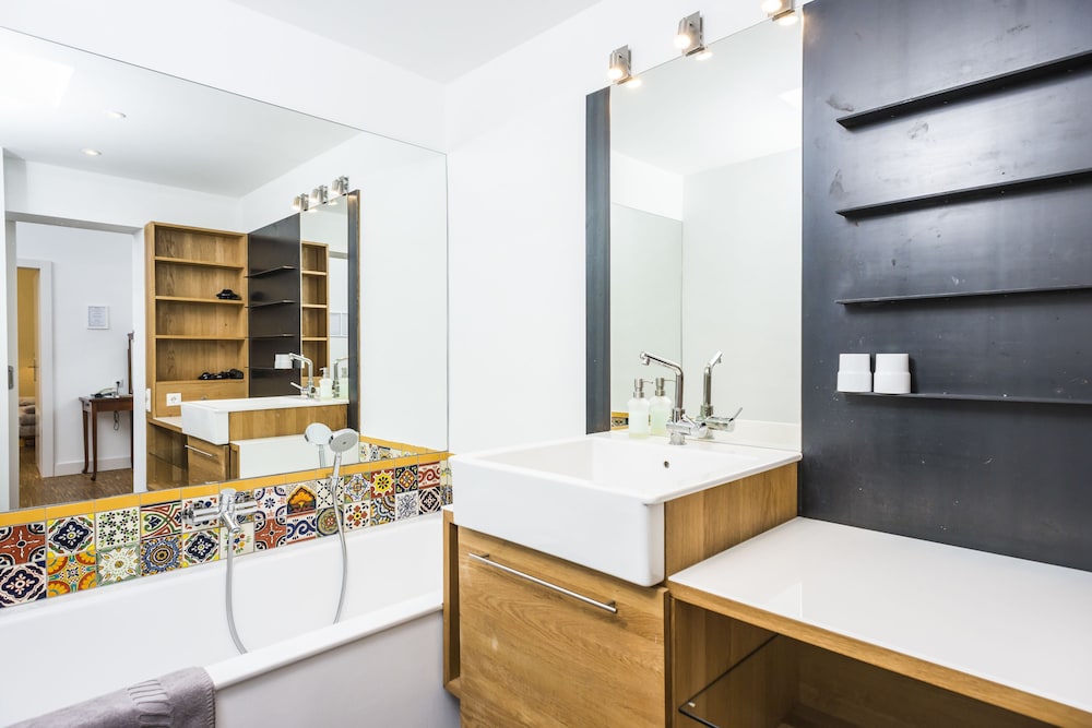 Apartment, 2 Bedrooms, Garden Area (8 people) - Bathroom