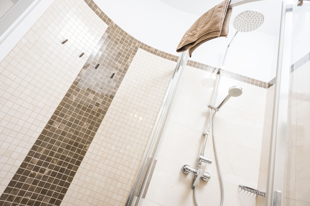 Apartment, 2 Bedrooms, Garden Area (8 people) - Bathroom