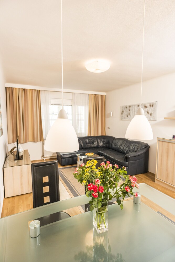Apartment, 2 Bedrooms (5 people - Ferchergasse 21/7) - Guestroom