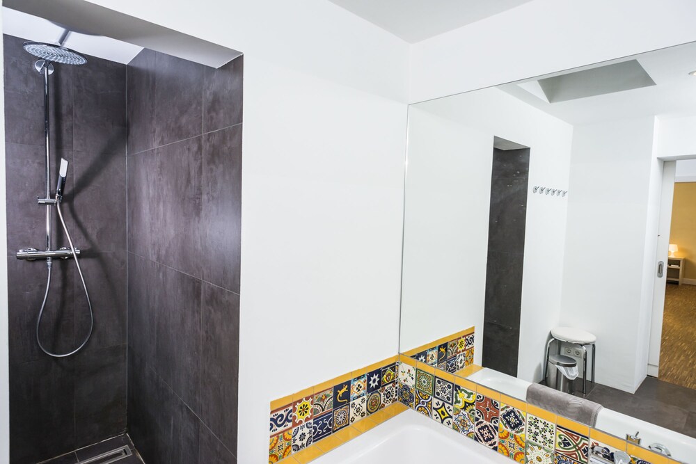 Apartment, 2 Bedrooms, Garden Area (8 people) - Bathroom