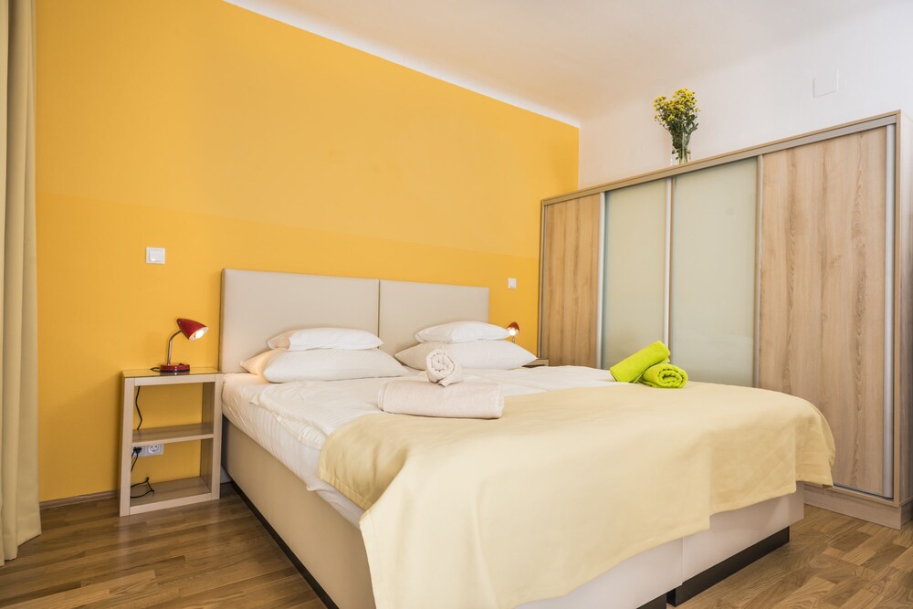 Apartment, 2 Bedrooms (5 people - Ferchergasse 21/7) - Guestroom