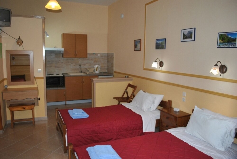 Grand Studio - Guestroom