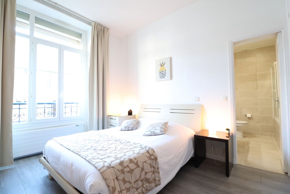 Studio - Guestroom