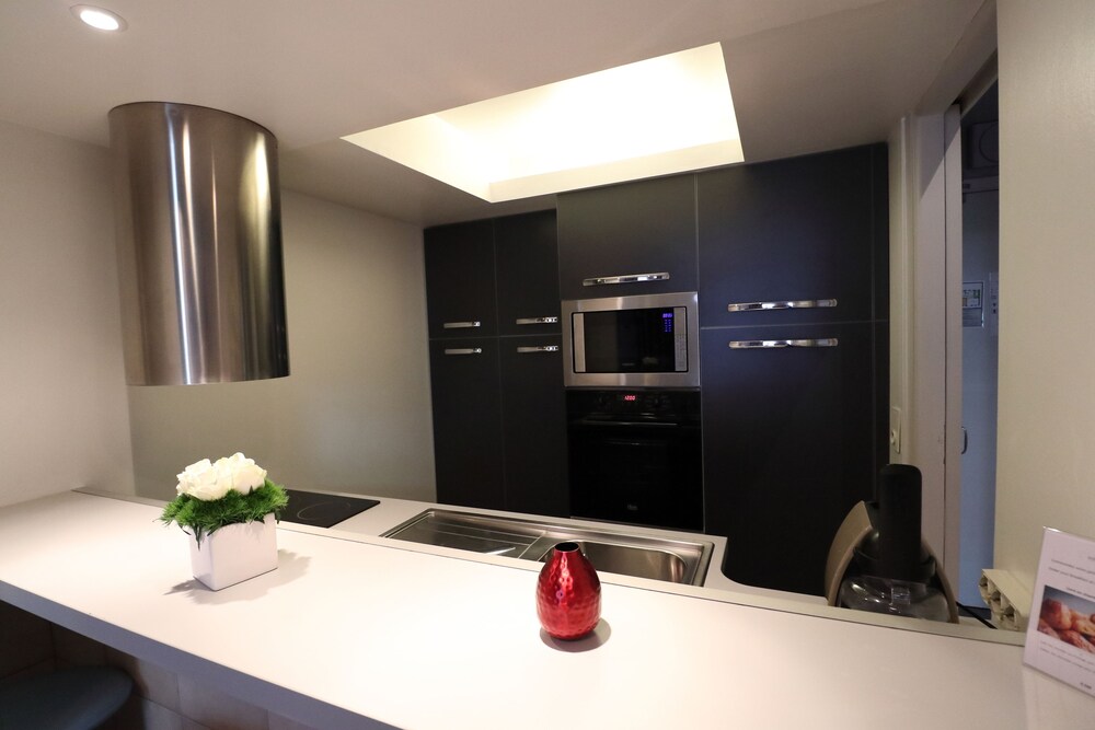 In-Room Kitchen
