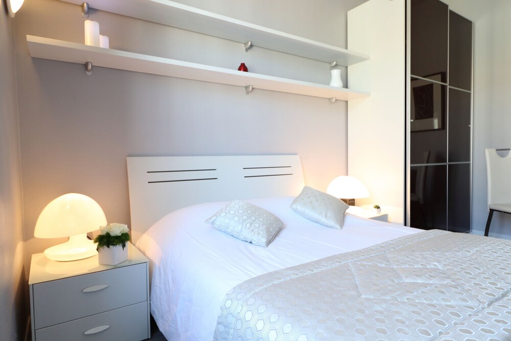 Executive Studio - Guestroom