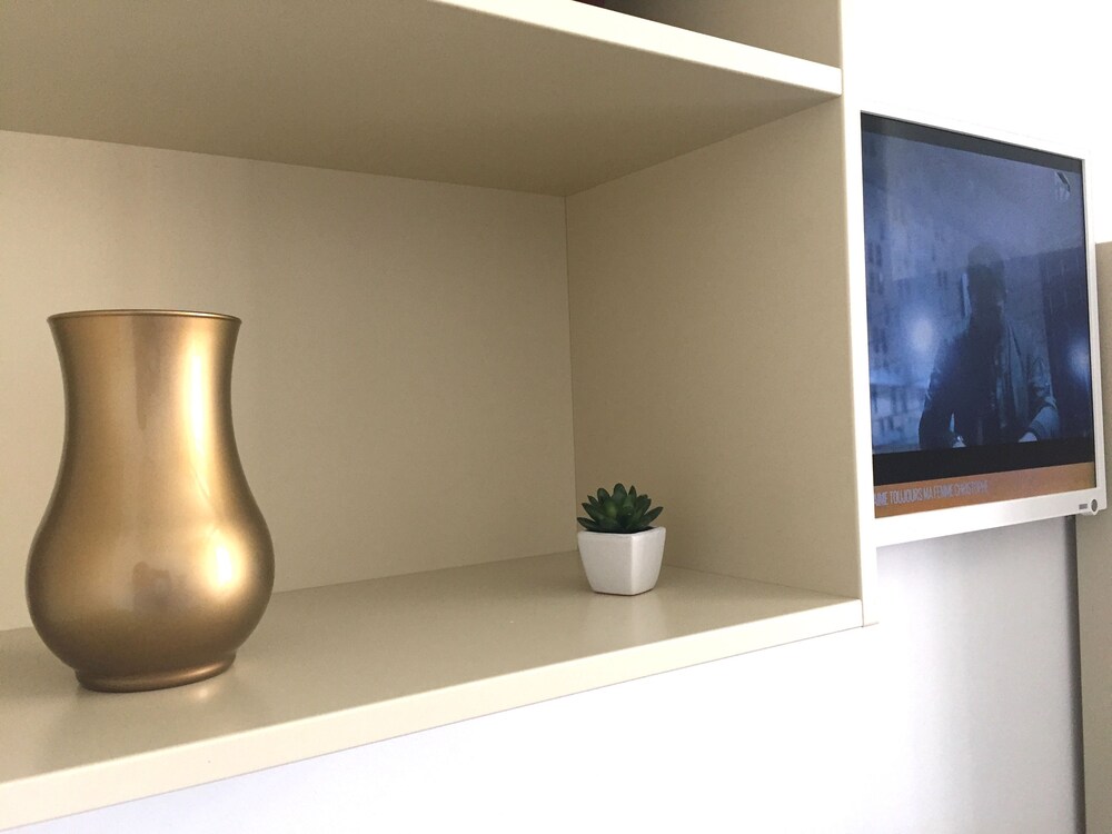 Studio - Guestroom