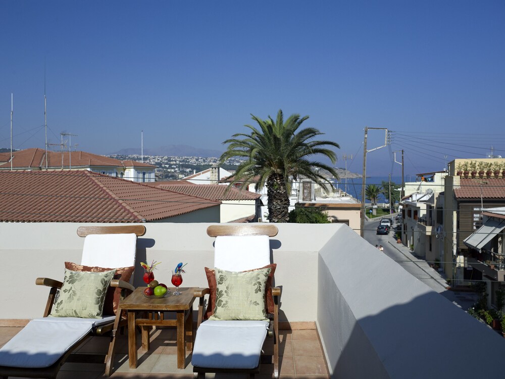 Sundeck
