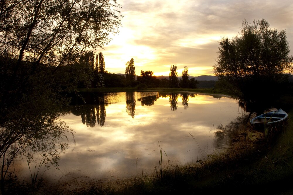 Lake View