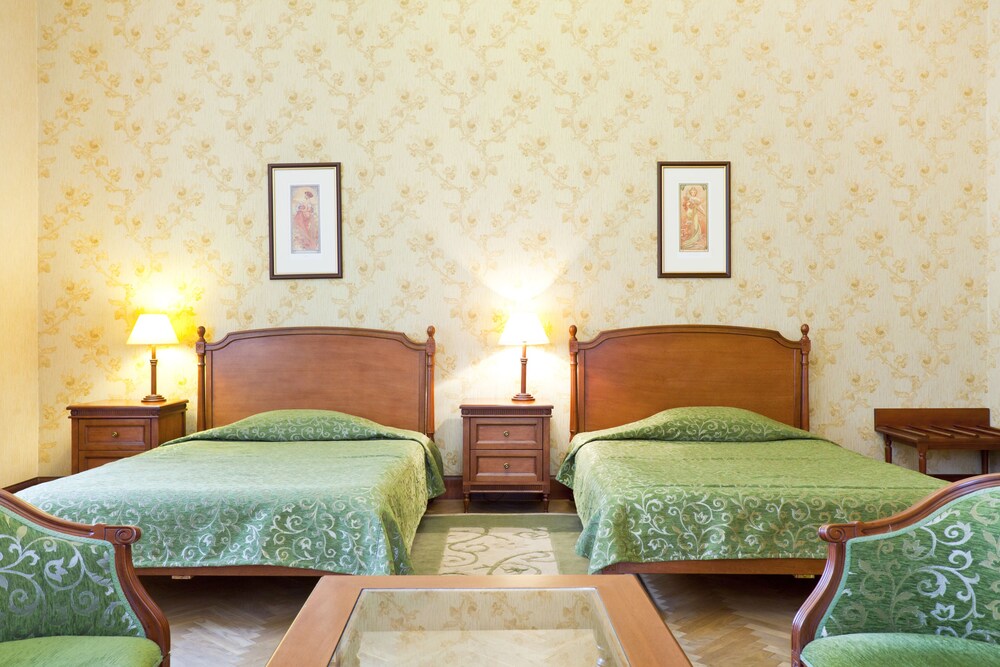 Guestroom