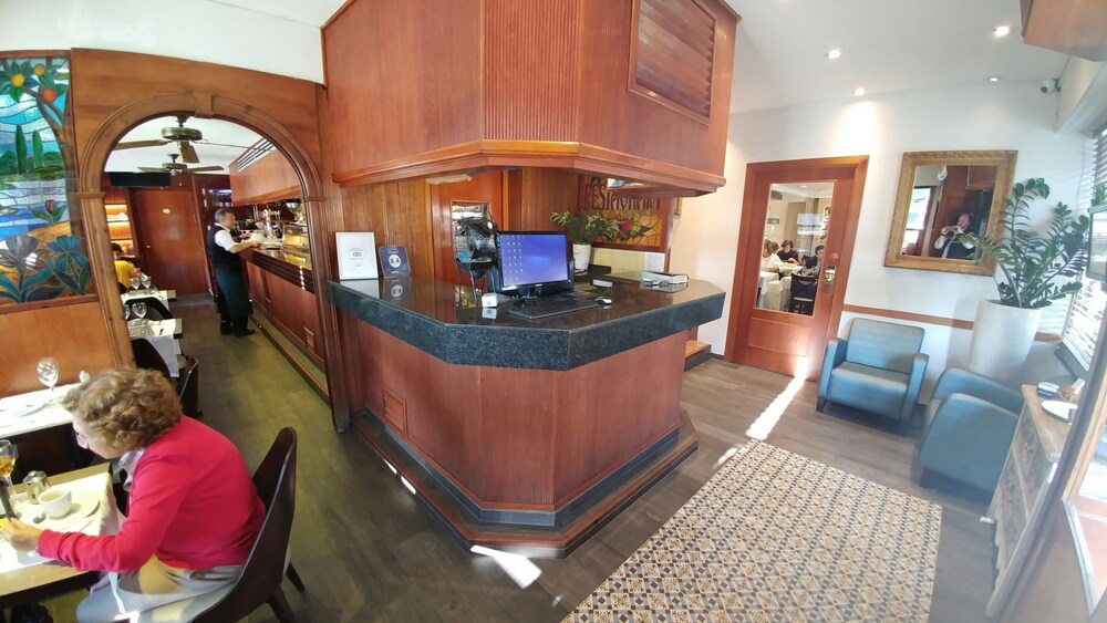 Check-in/Check-out Kiosk