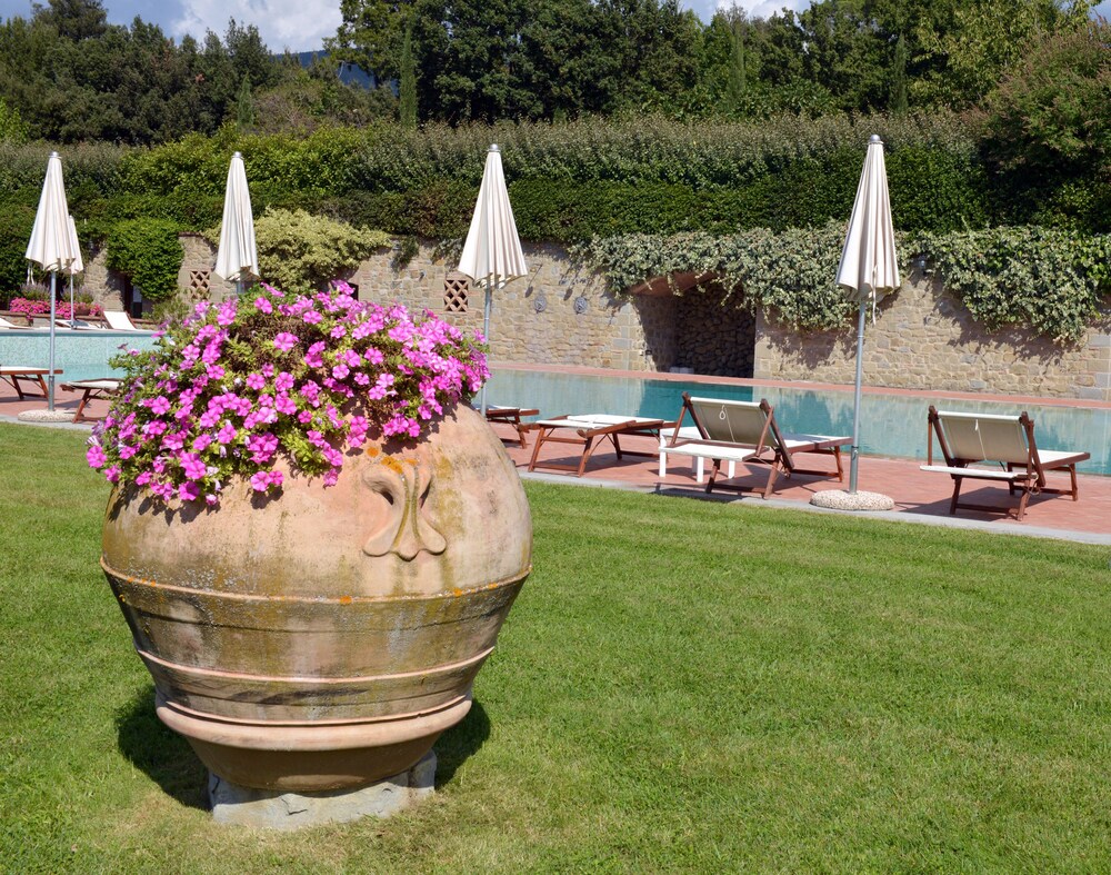 Piscina all'aperto