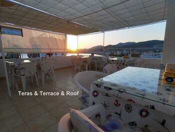 Merhaba Hotel